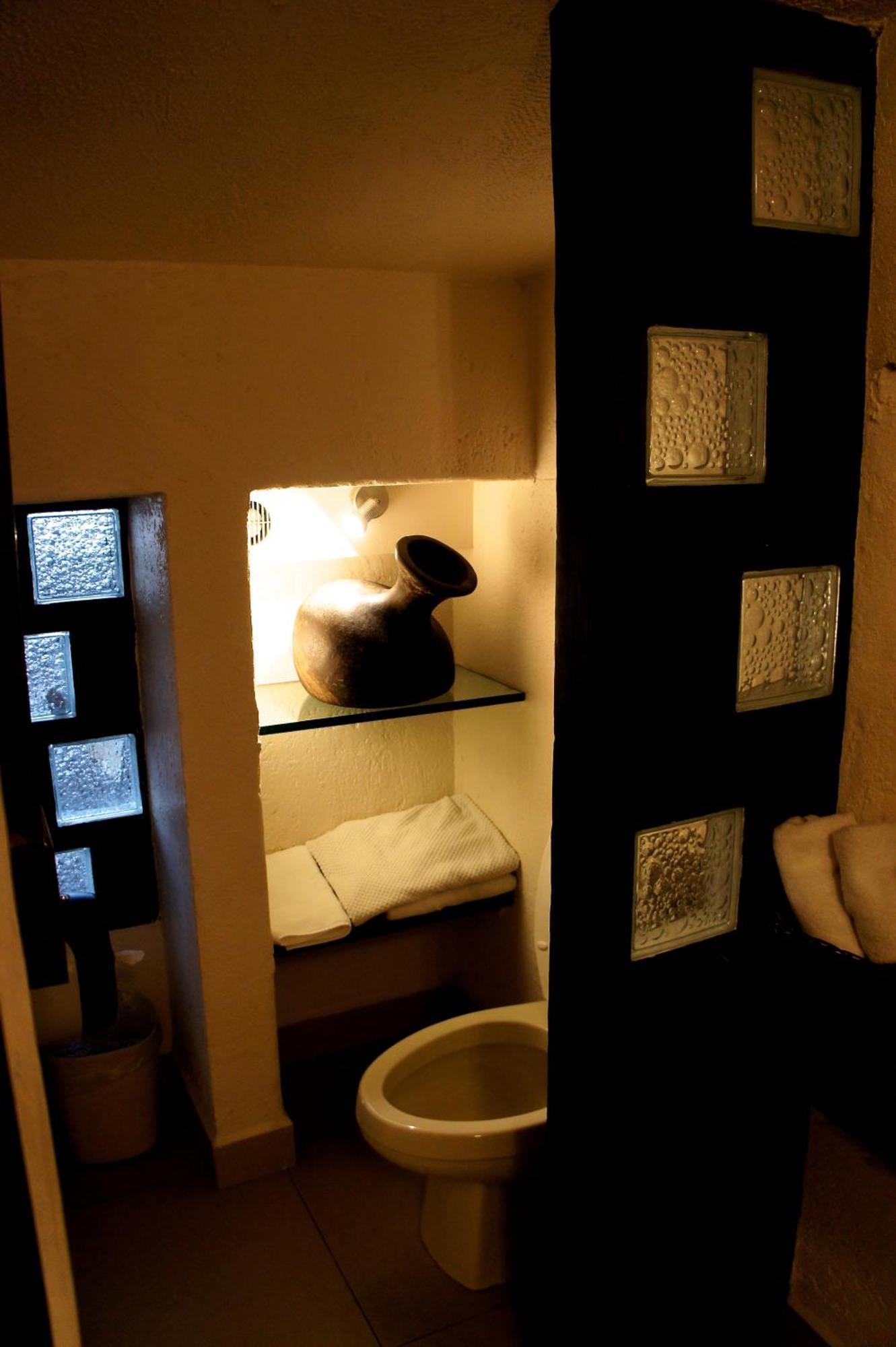 Aztic Hotel And Executive Suites Мехико Номер фото