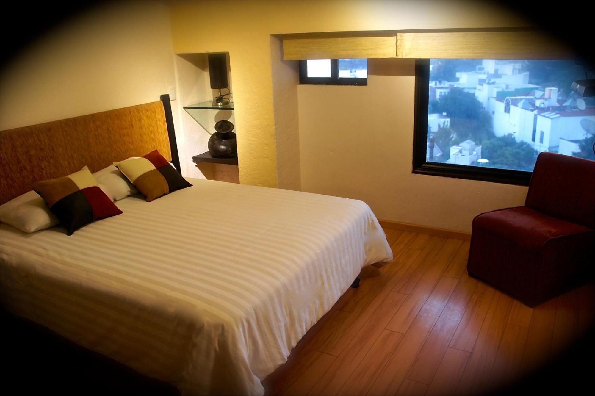 Aztic Hotel And Executive Suites Мехико Номер фото