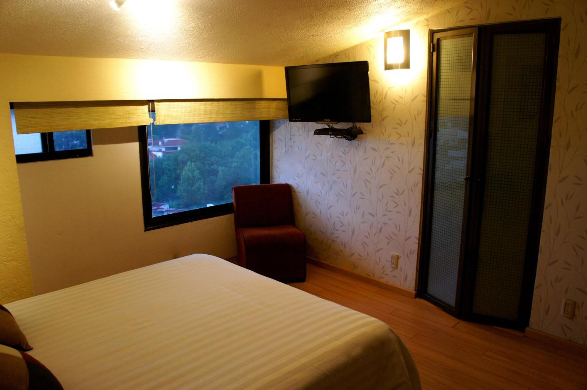 Aztic Hotel And Executive Suites Мехико Номер фото