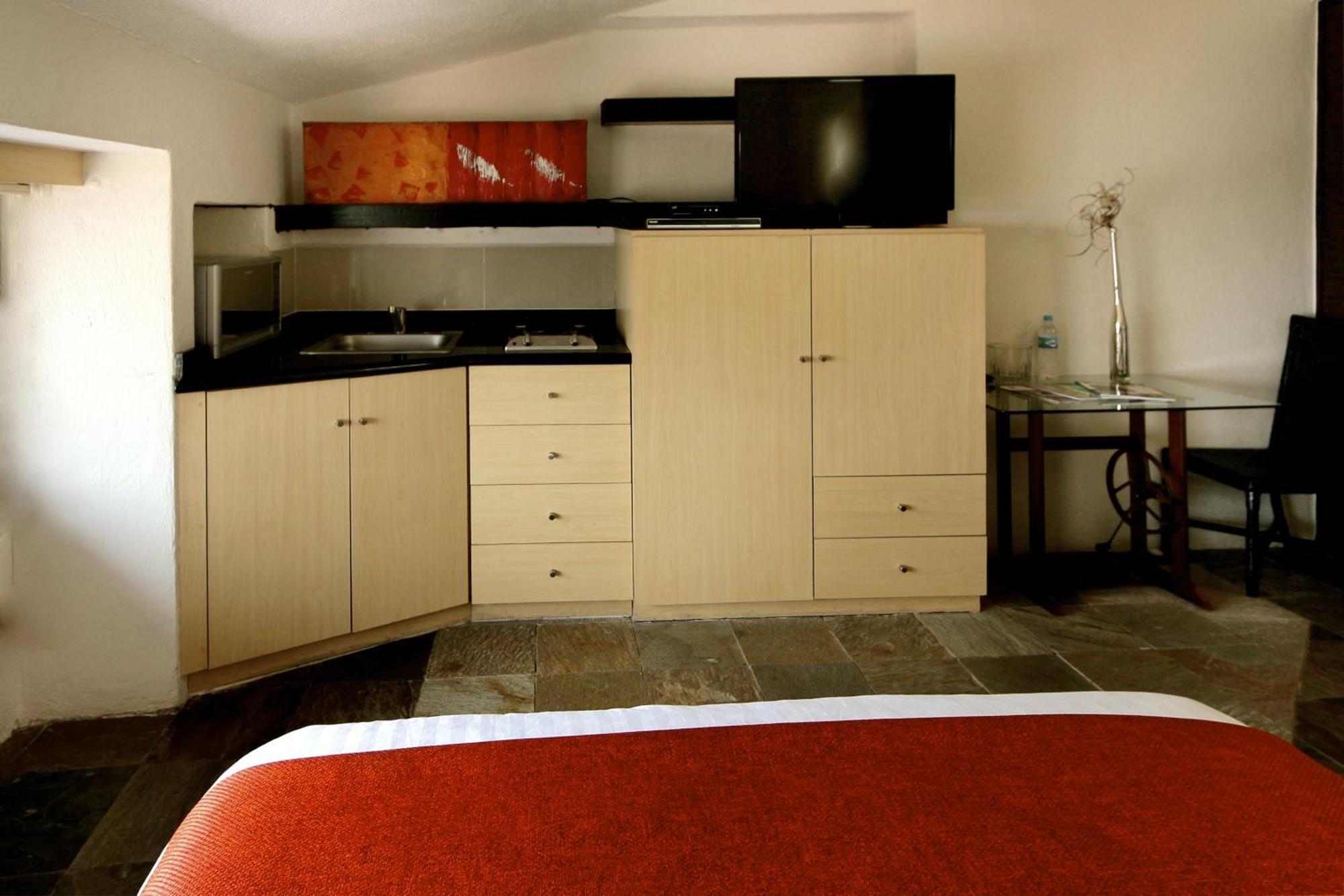 Aztic Hotel And Executive Suites Мехико Экстерьер фото