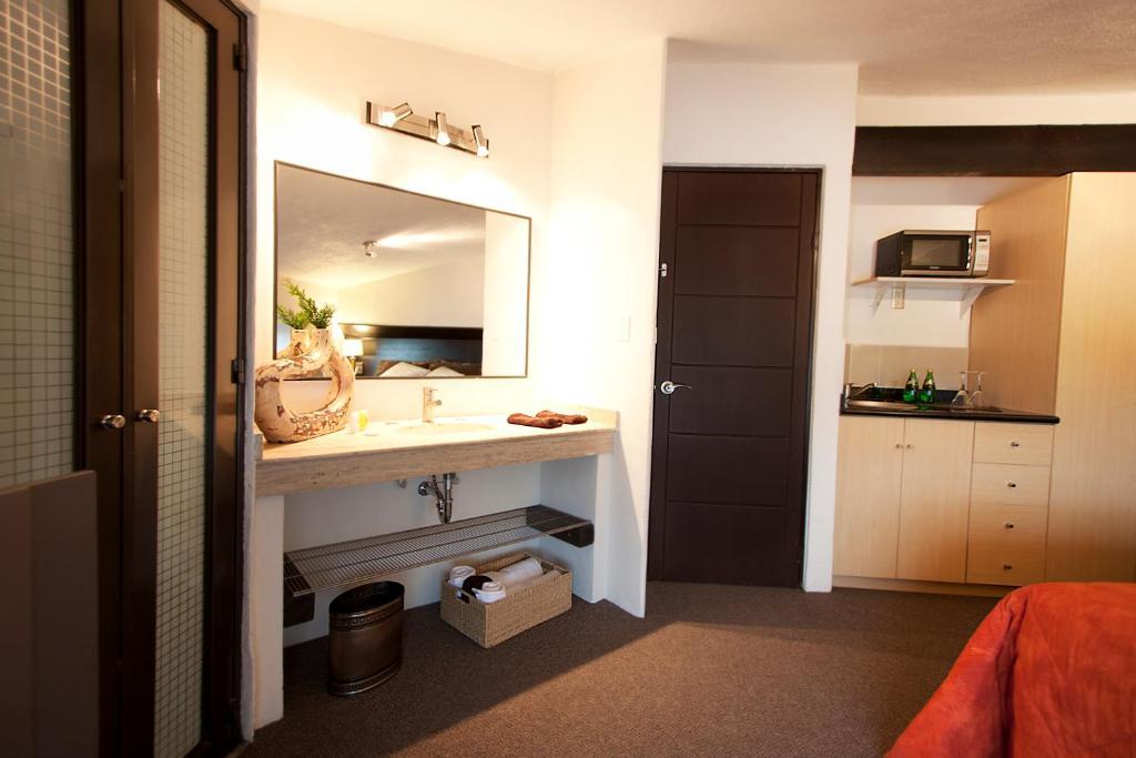 Aztic Hotel And Executive Suites Мехико Экстерьер фото